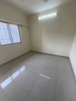 1 BHK Apartment For Sale in Omkar Signet