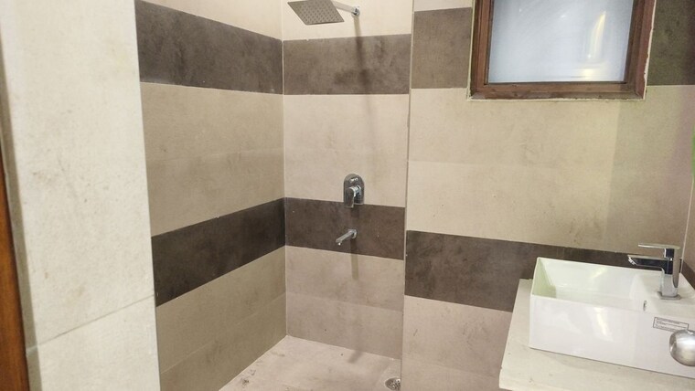 Kitchen, bp-homes 4 Bedroom 250 Sq.Yd. Builder Floor In Sector 85 Faridabad 10182794