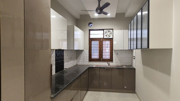 Kitchen, bp-homes 4 Bedroom 250 Sq.Yd. Builder Floor In Sector 85 Faridabad 10182794