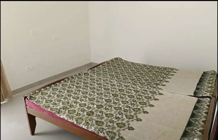 Bedroom, sas nagar 1 Bedroom 200 Sq.Yd. Builder Floor In Sas Nagar Mohali 10182866