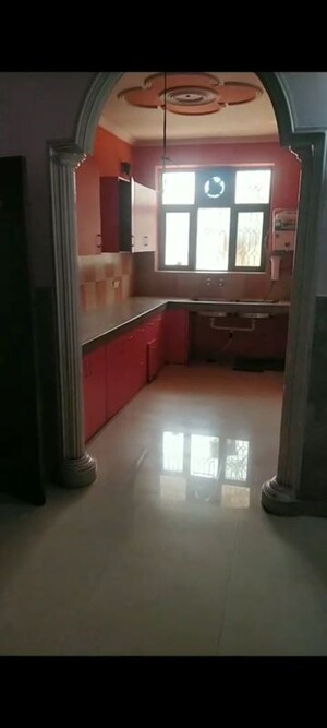 Kitchen in 2 BHK Builder Floor at Sector 40 – for Rent