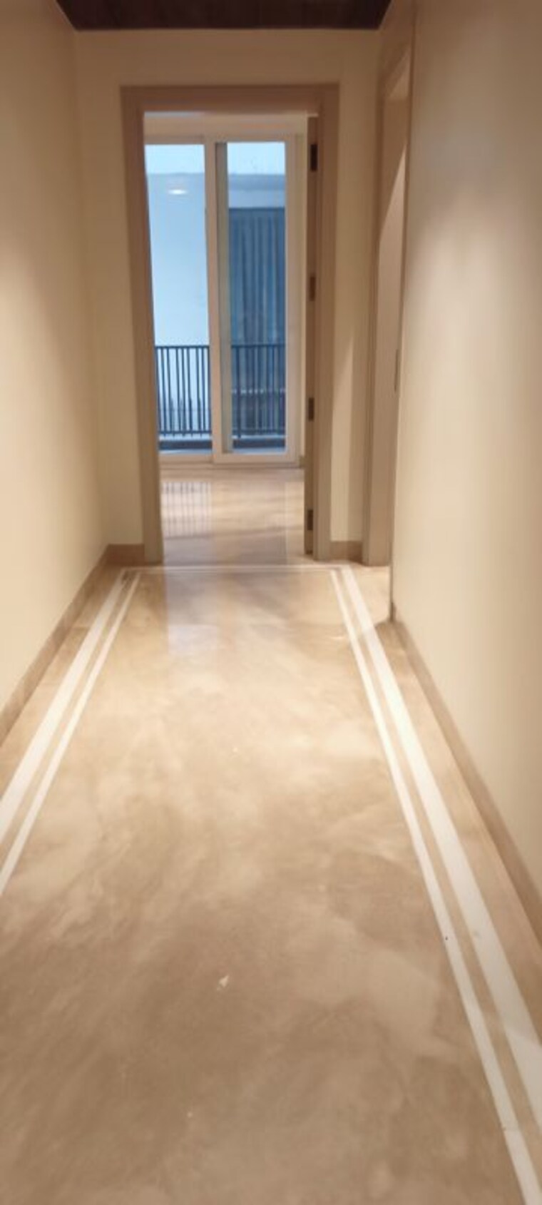 Room, dlf-city-phase-iv 3.5 Bedroom 2200 Sq.Ft. Builder Floor In Dlf Phase iv Gurgaon 10182891