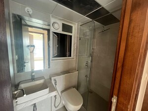 Bathroom in 4 BHK Apartment at LnT Elixir Reserve, Powai – for Sale