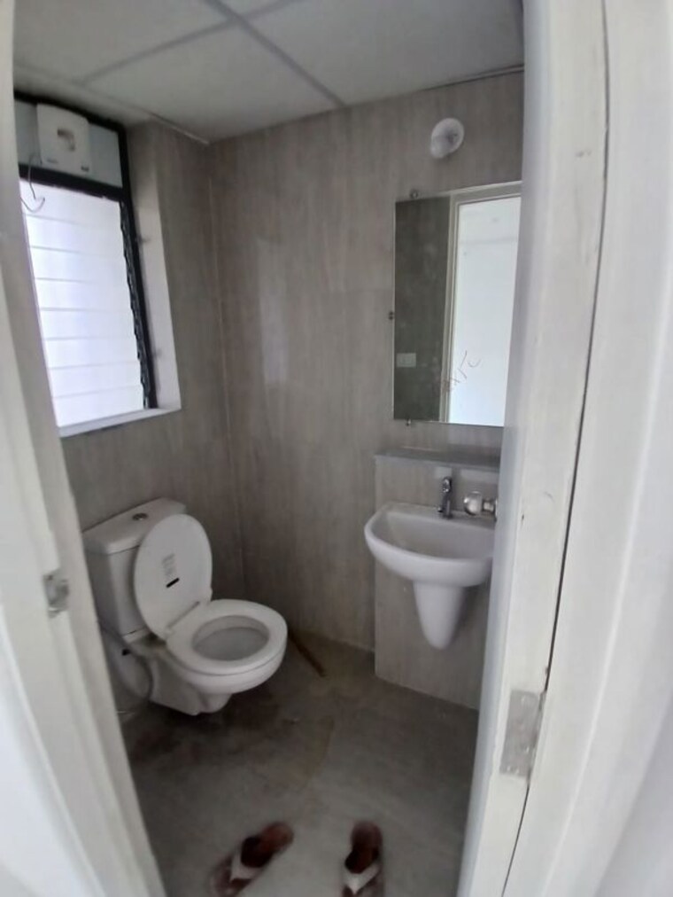Bathroom, lodha-codename-premier 2.5 Bedroom 759 Sq.Ft. Apartment In Dombivli East Thane 10182893