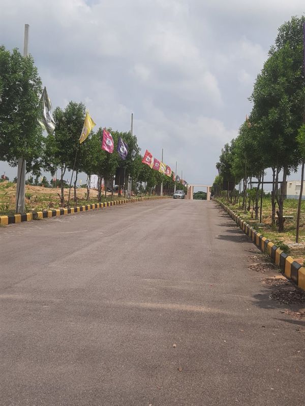 Plot For Sale in Nature City Yacharam