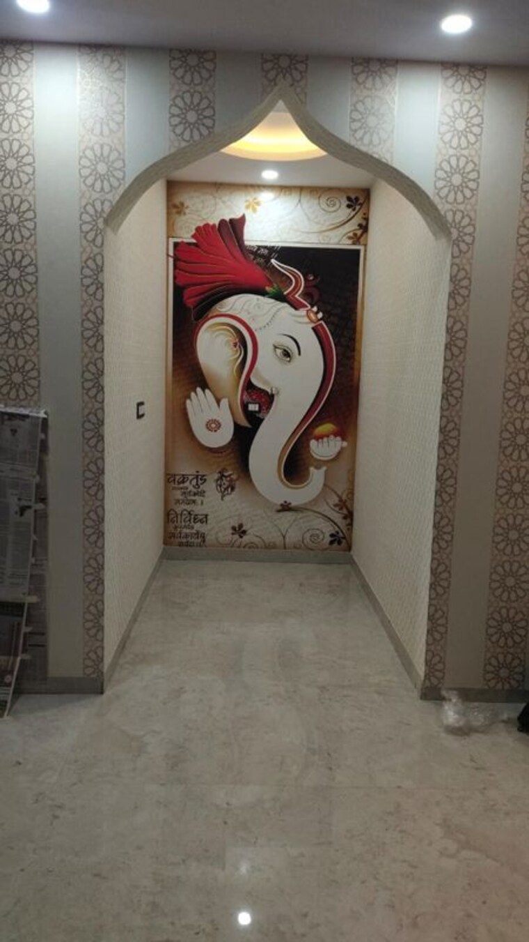 Bathroom, bptp-district-faridabad 2 Bedroom 150 Sq.Yd. Builder Floor In Sector 81 Faridabad 10182883