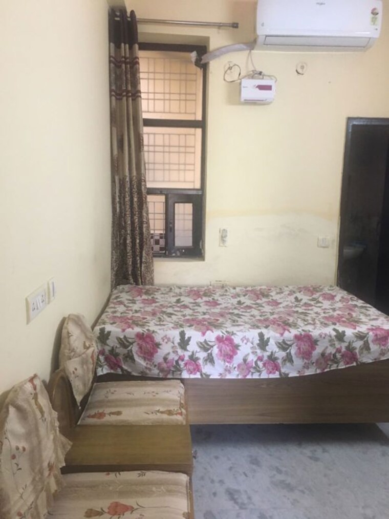 Bedroom, sector 40 2 Bedroom 1400 Sq.Ft. Builder Floor In Sector 40 Gurgaon 10182908