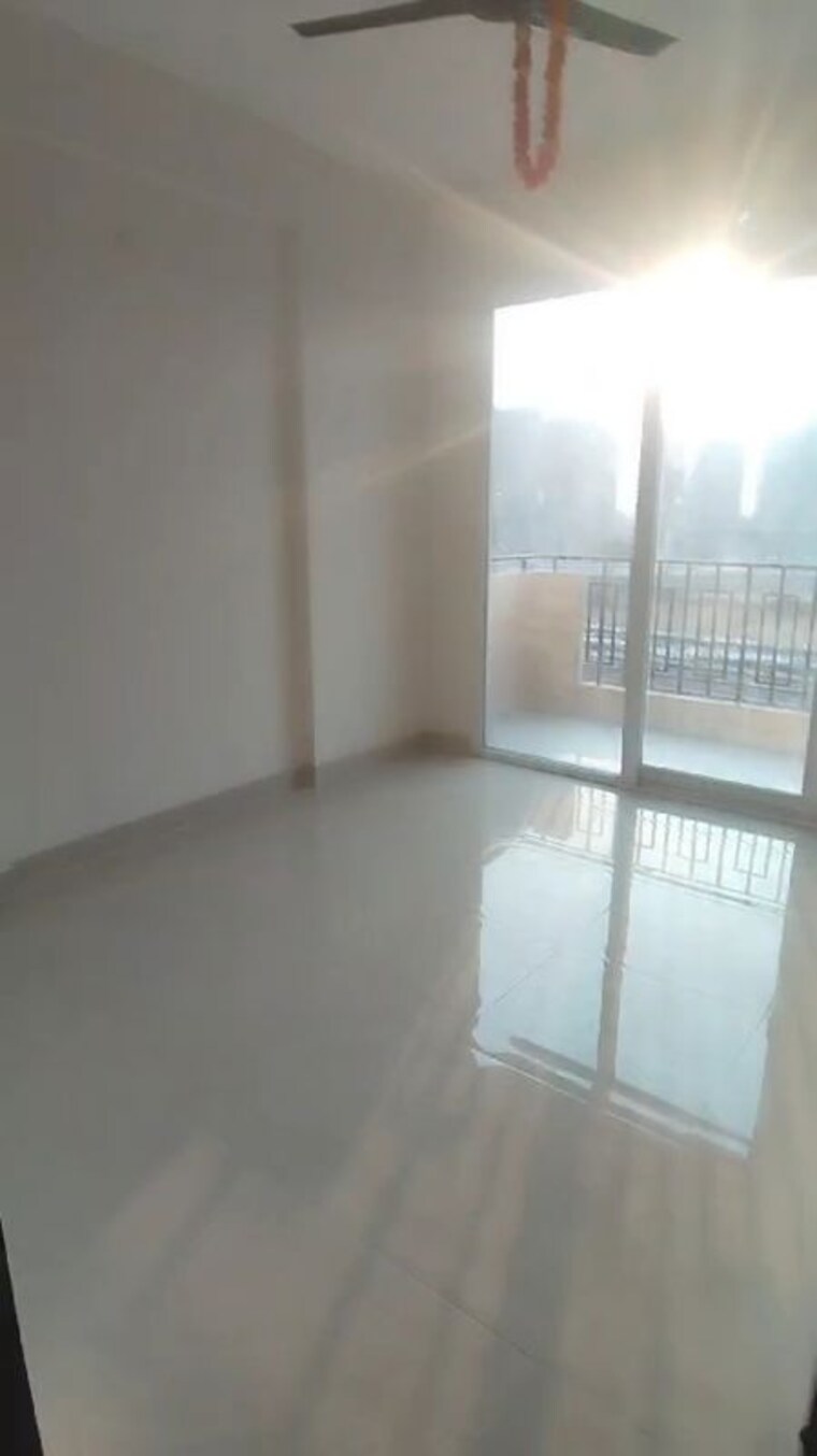 Room, signature-orchard-avenue-2 2 Bedroom 680 Sq.Ft. Apartment In Sector 93 Gurgaon 10182909