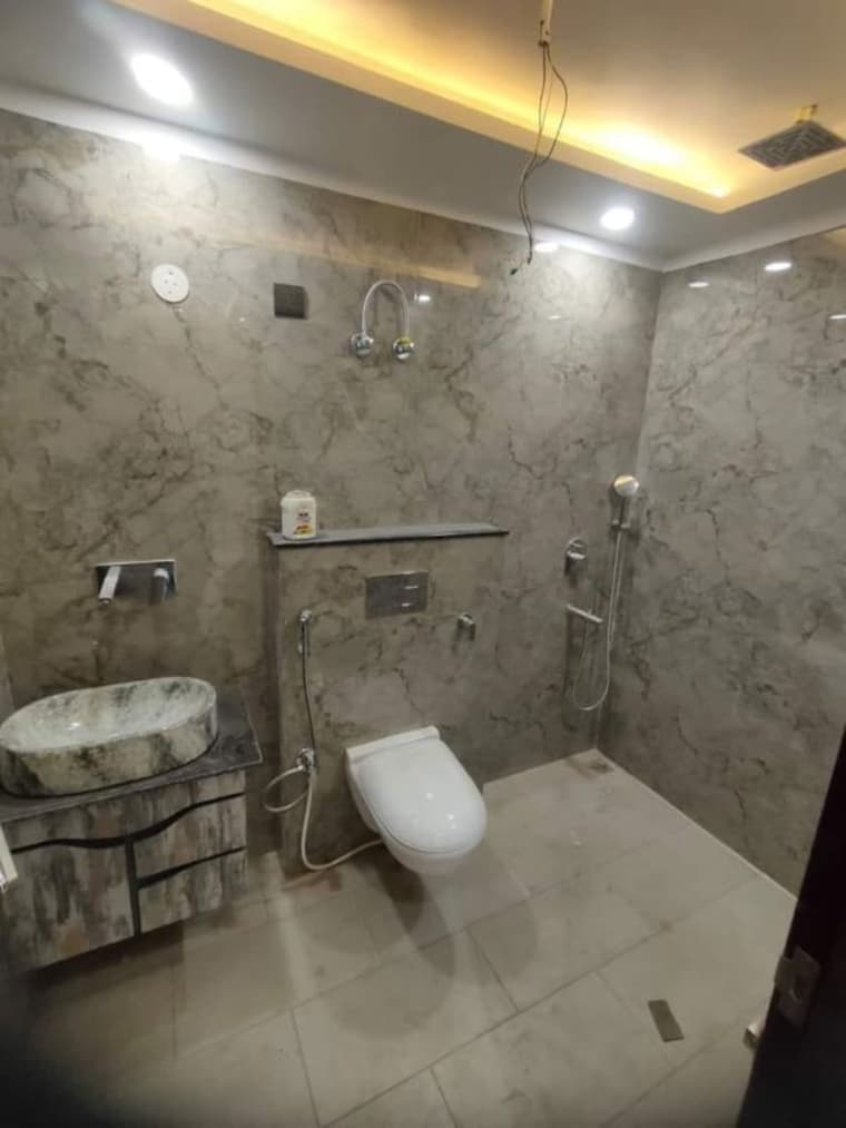 Bathroom, fidato-honour-homes 3 Bedroom 1350 Sq.Ft. Builder Floor In Sector 89 Faridabad 10182872