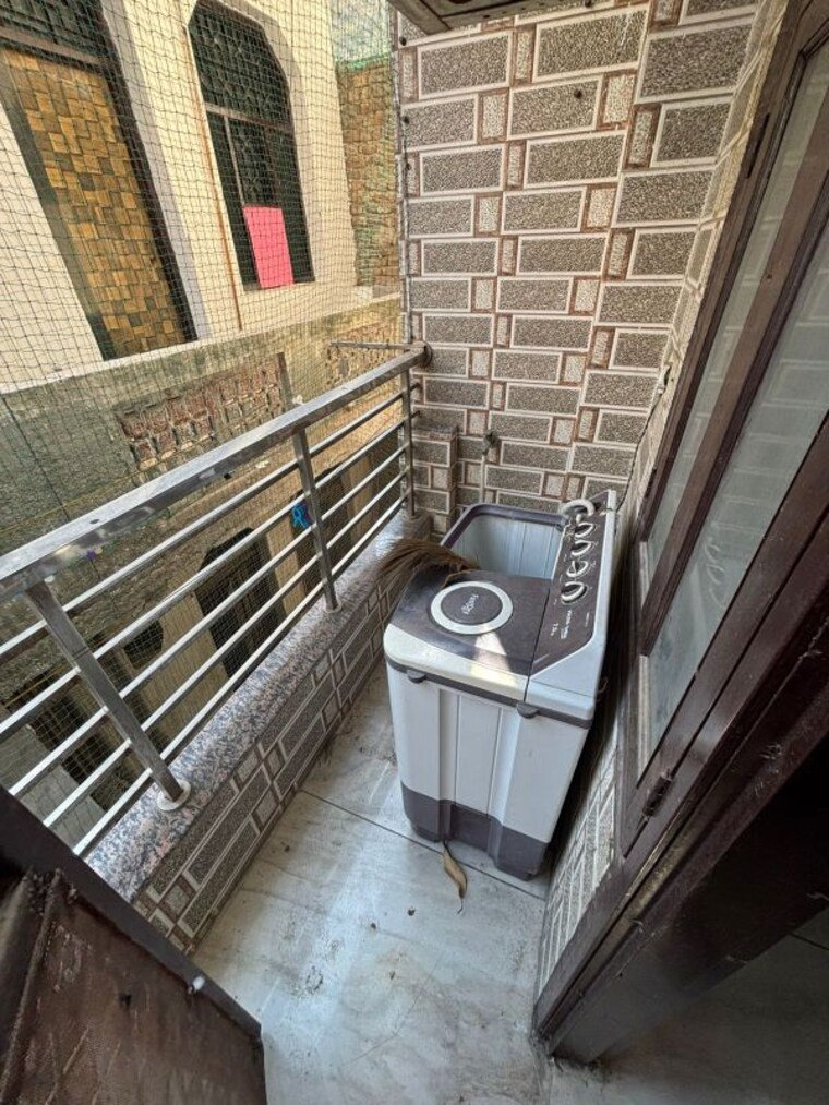 Balcony, dwarka mor 1 Bedroom 370 Sq.Ft. Builder Floor In Dwarka Mor Delhi 10182919