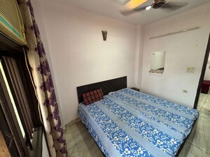 Bedroom in 1 BHK Builder Floor at Dwarka Mor – for Rent