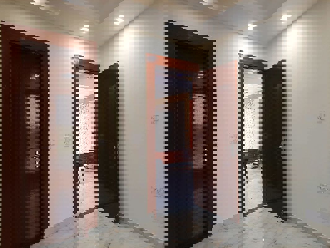 3 BHK + Pooja Room 180 Sq.Yd. Builder Floor in BPTP District Faridabad