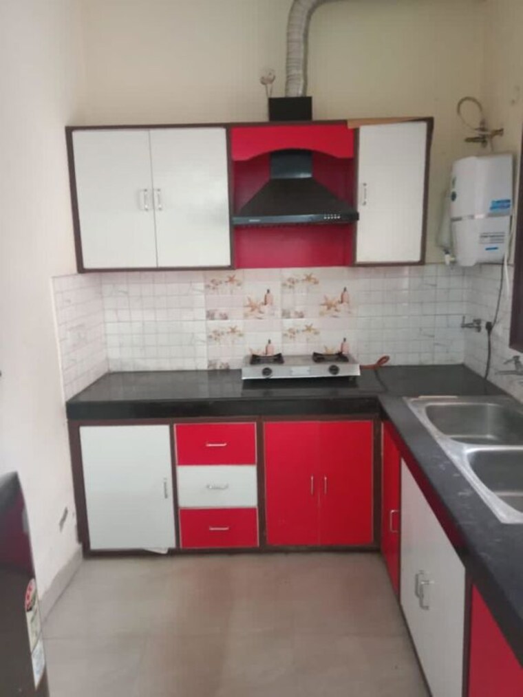 Kitchen, sas nagar 1 Bedroom 500 Sq.Yd. Builder Floor In Sas Nagar Mohali 10182934