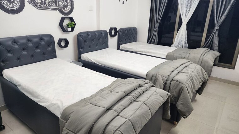 Bedroom, powai Pg For Boys & Girls In Powai 10182936