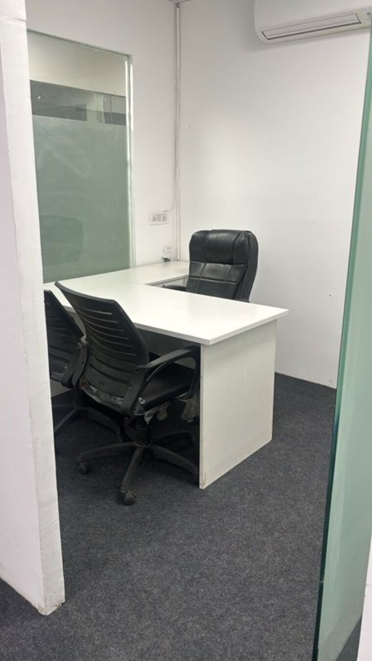 Team Area, sector 63 Commercial Office Space 750 Sq.Ft. In Sector 63 Noida 10182940