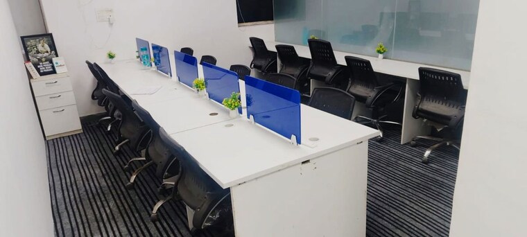 Team Area, sector 63 Commercial Office Space 750 Sq.Ft. In Sector 63 Noida 10182940