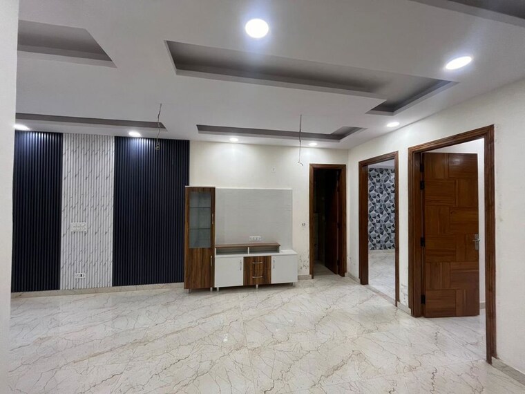 Room, bptp-district-3 3 Bedroom 153 Sq.Yd. Builder Floor In Sector 85 Faridabad 10182938