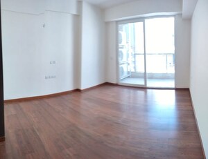 Room in 4 BHK Apartment at Bestech Park View City 1, Sector 48 – for Rent