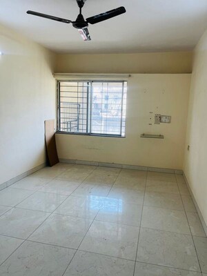 Room in 1 BHK Apartment at Wadgaon Sheri – for Rent