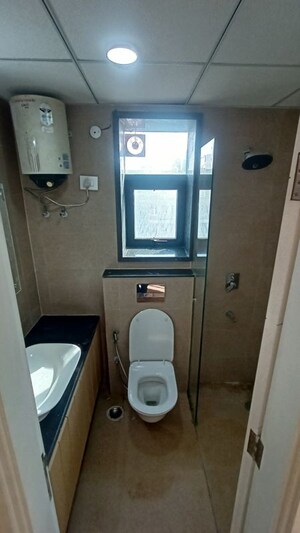 Bathroom in 3 BHK Apartment at Signature Global City 63A, Sector 63a – for Sale