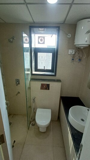 Bathroom in 3 BHK Apartment at Signature Global City 63A, Sector 63a – for Sale