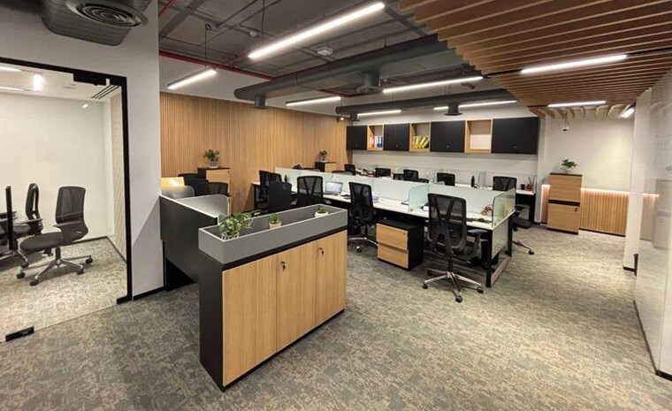 Team Area, marathon-nextgen-innova Commercial Office Space 715 Sq.Ft. In Lower Parel Mumbai 10182953