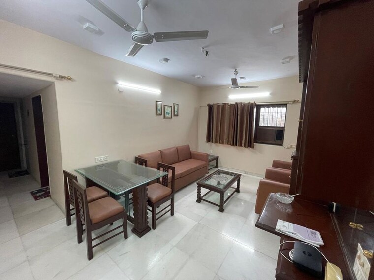 Living Room, pali hill 1.5 Bedroom 550 Sq.Ft. Apartment In Pali Hill Mumbai 10182977