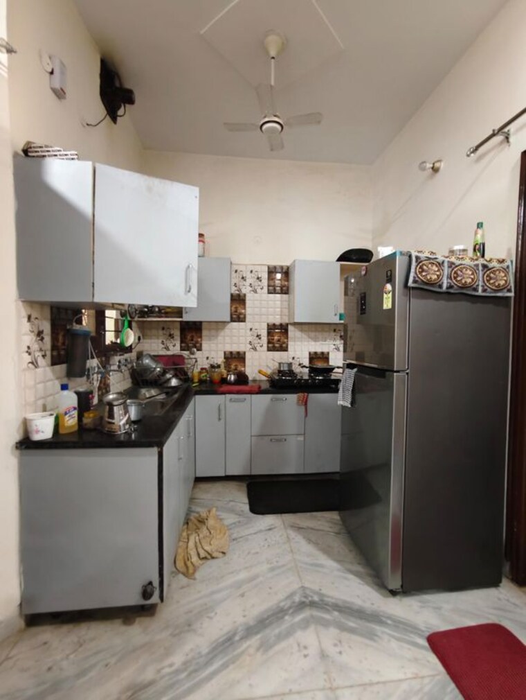 Kitchen, amrapali-grand 3.5 Bedroom 4000 Sq.Ft. Penthouse In Zeta I Greater Noida Greater Noida 10182979