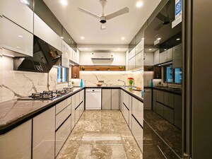 Kitchen in 4 BHK Apartment at Sheth Vasant Oasis, Andheri East – for Sale