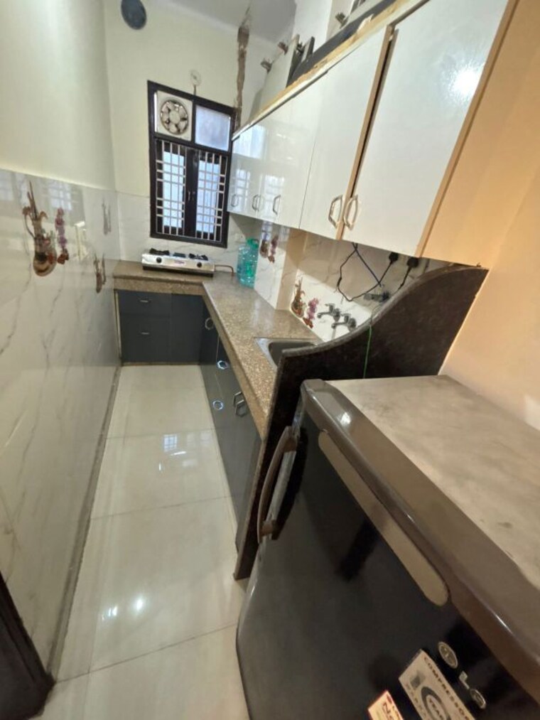 Kitchen, dwarka mor 1 Bedroom 370 Sq.Ft. Builder Floor In Dwarka Mor Delhi 10182992