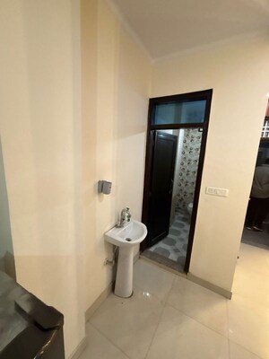 Bathroom in 1 BHK Builder Floor at Dwarka Mor – for Rent