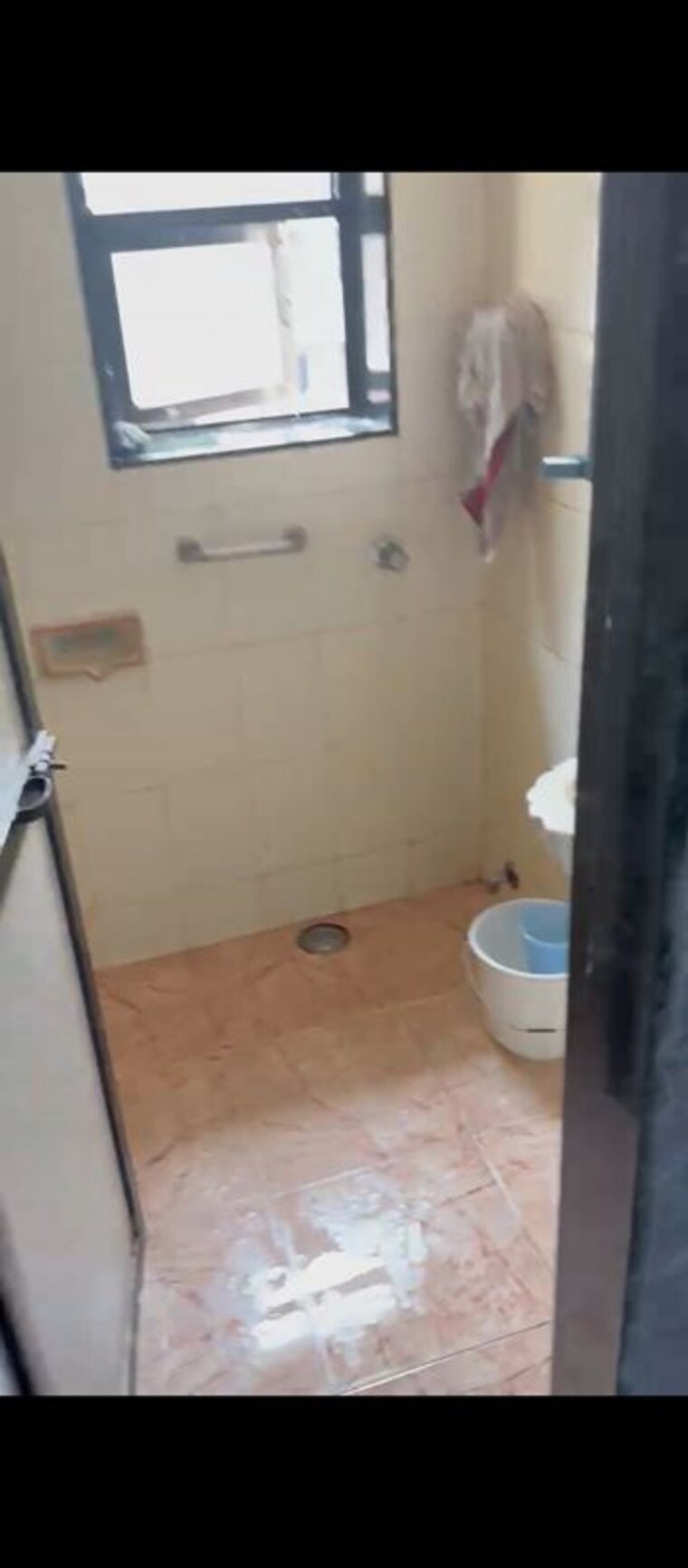 Bathroom, noor-e-madina-residency 1 Bedroom 400 Sq.Ft. Apartment In Mazgaon Mumbai 10182995