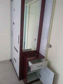 2 BHK Apartment For Rent in Pyramid Midtown