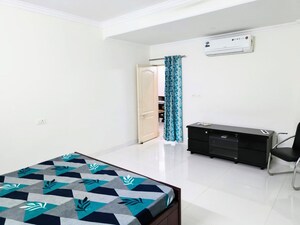 Bedroom in 4 BHK Penthouse at Samiah Melrose Avenue, Vrindavan Yojna – for Rent