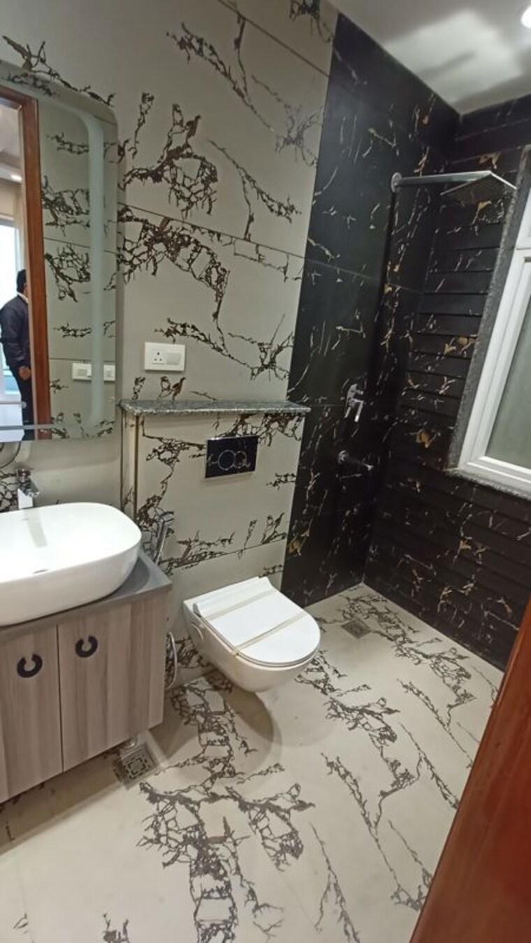 Master Bedroom, sector 63a 3 Bedroom 1500 Sq.Ft. Apartment In Sector 63a Gurgaon 10183046