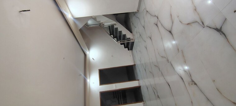 Room, noida central 3 Bedroom 1580 Sq.Ft. Villa In Noida Central Noida 10183052