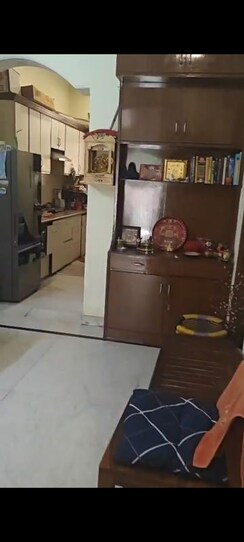 2 BHK + Pooja Room Builder Floor For Rent in Sector 40