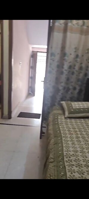 Building Lobby in 2 BHK Builder Floor at Sector 40 – for Rent