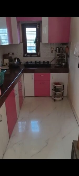 Kitchen in 2 BHK Builder Floor at Sector 40 – for Rent