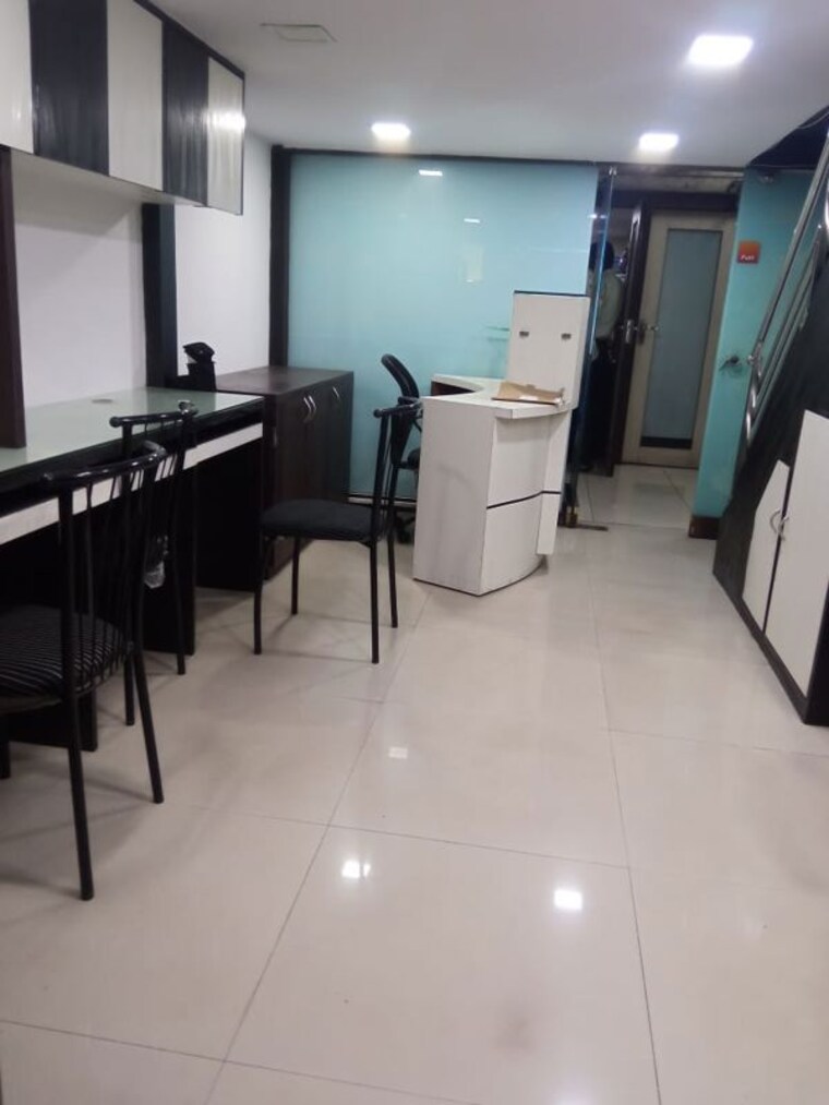 Team Area, haware-fantasia Commercial Office Space 480 Sq.Ft. In Vashi Sector 28 Navi Mumbai 10183089