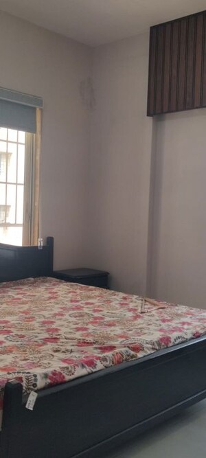 Room in 3 BHK Apartment at Azad Nagar – for Sale