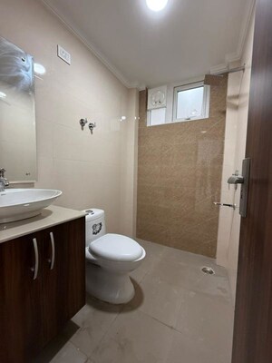 Bathroom in 3 BHK Builder Floor at Uppal Southend, Sector 49 – for Sale