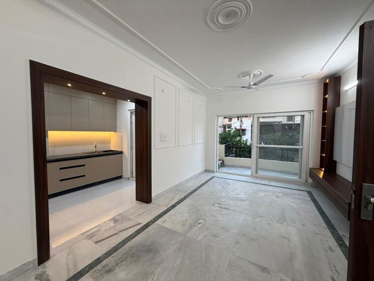 Room, uppal-southend 3 Bedroom 180 Sq.Ft. Builder Floor In Sector 49 Gurgaon 10183117