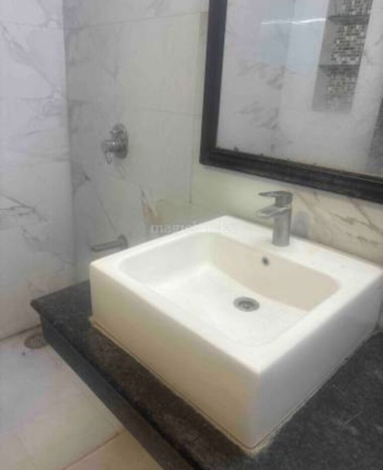 Bathroom, sas-shalimar-grand 3 Bedroom 1900 Sq.Ft. Apartment In Butler Colony Lucknow 10183134