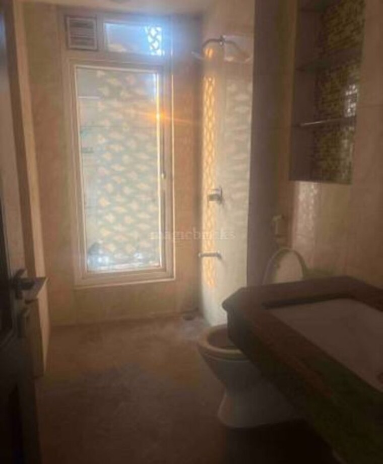 Bathroom, sas-shalimar-grand 3 Bedroom 1900 Sq.Ft. Apartment In Butler Colony Lucknow 10183134
