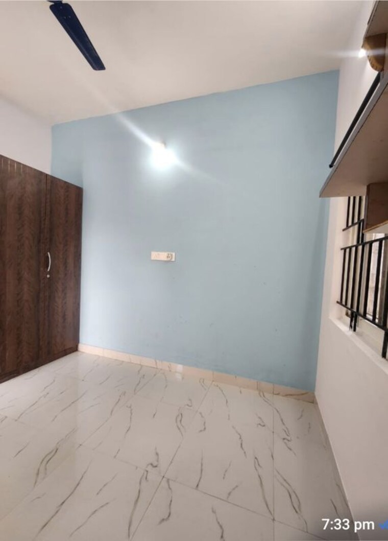 Room, btm layout stage 2 1 RK 200 Sq.Ft. Builder Floor In Btm Layout Stage 2 Bangalore 9971712