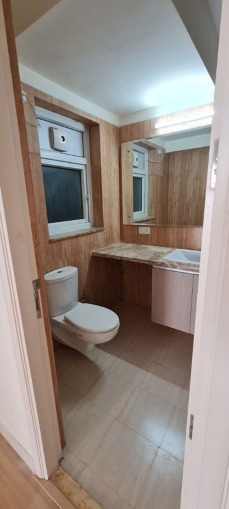 Bathroom, dlf-the-skycourt 3 Bedroom 1931 Sq.Ft. Apartment In Sector 86 Gurgaon 10183147