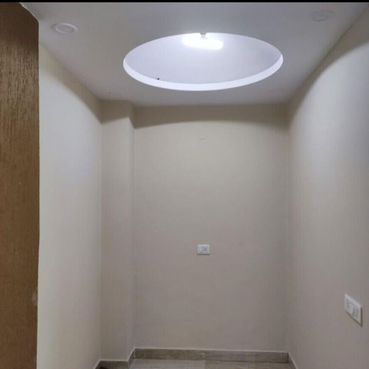 Bathroom, sector 46 3 Bedroom 2052 Sq.Ft. Builder Floor In Sector 46 Gurgaon 10183153