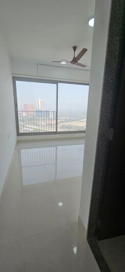 2 BHK Apartment For Rent in Sunteck City Avenue 4