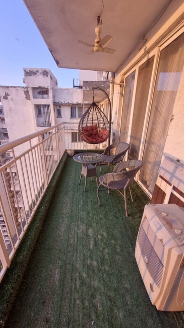 Balcony, ss-the-coralwood 3 Bedroom 1750 Sq.Ft. Apartment In Sector 84 Gurgaon 10183171